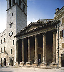 One of the ancient streets of Assisi